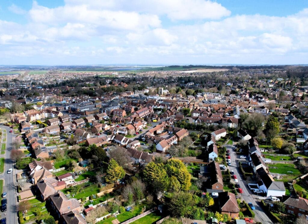 UK real estate market trends 2025